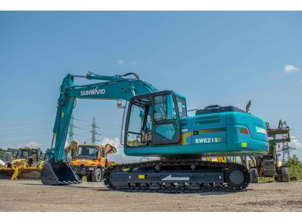 Excavator senile SUNWARD SWE 215F -  Sistem automat de gresare - Garantie 3 ani! de vanzare